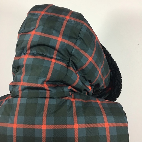 Coach Riley Plaid Puffer Hooded Vest Small . New without tag. - Picture 6 of 13